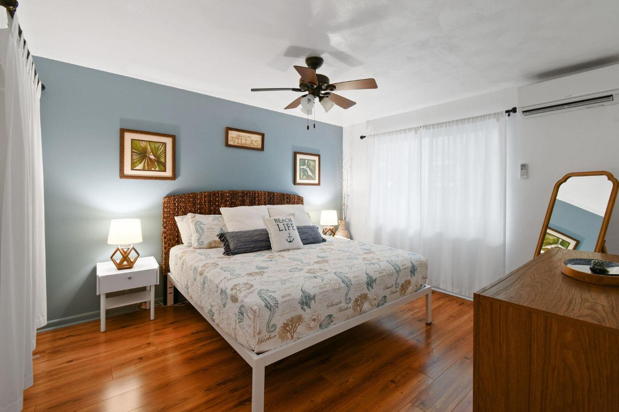 Sunshine Shores Boutique Apartments 팜비치쇼어 외부 사진